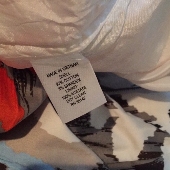 NEW LISTING‼️ DESIGNER‼️ 💕⭐️💕⭐️💕⭐️💕⭐️💕⭐️💕⭐️ - Picture 6 of 8